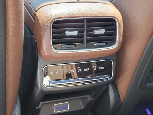 2025 Mercedes-Benz GLS Base - Photo 35