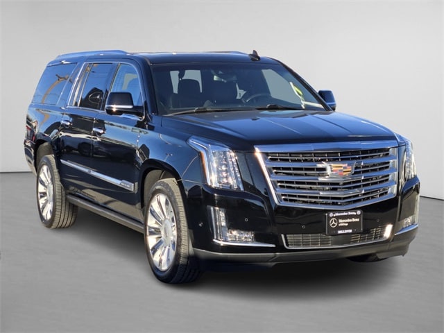 2020 Cadillac Escalade ESV Platinum's photo