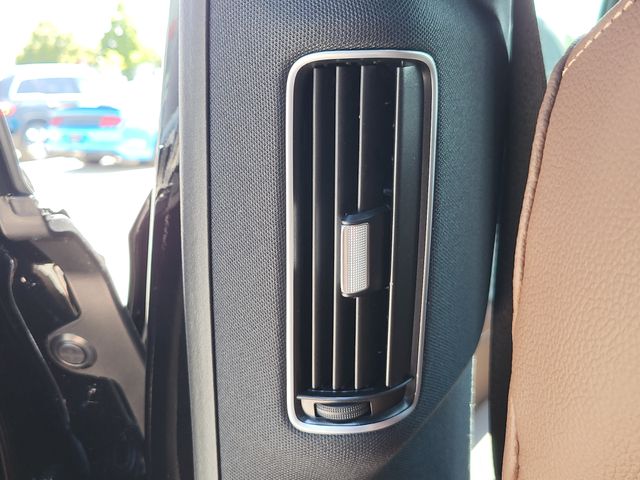 2025 Mercedes-Benz GLS Base - Photo 37
