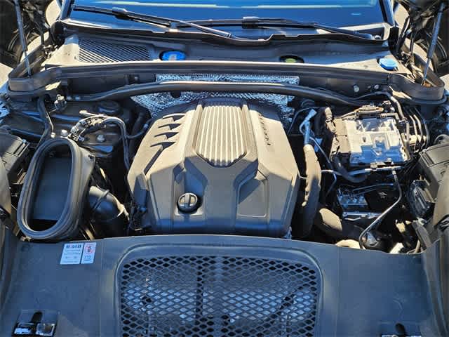 Thumbnail: 2024 Porsche Macan - 14