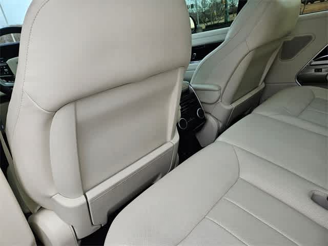 Thumbnail: 2025 Land Rover Range Rover - 20