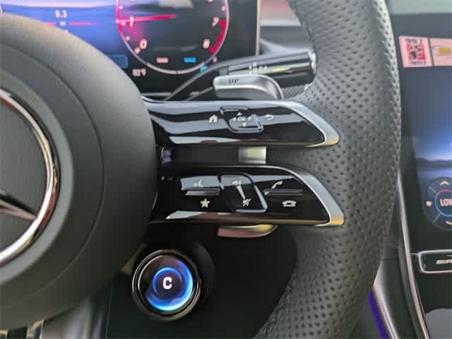 Thumbnail: 2026 Mercedes-Benz GLC - 26