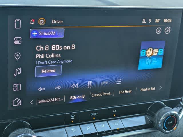 Thumbnail: 2024 Chevrolet Colorado - 26