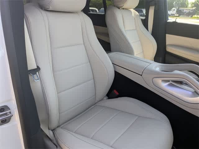 Thumbnail: 2025 Mercedes-Benz GLE - 22