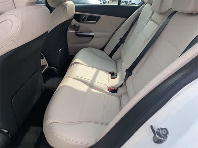 Thumbnail: 2023 Mercedes-Benz C-Class - 19