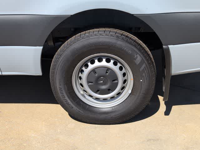 Thumbnail: 2026 Mercedes-Benz Sprinter - 12