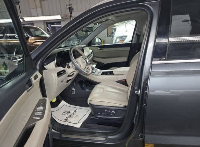 Thumbnail: 2023 Hyundai Palisade - 3