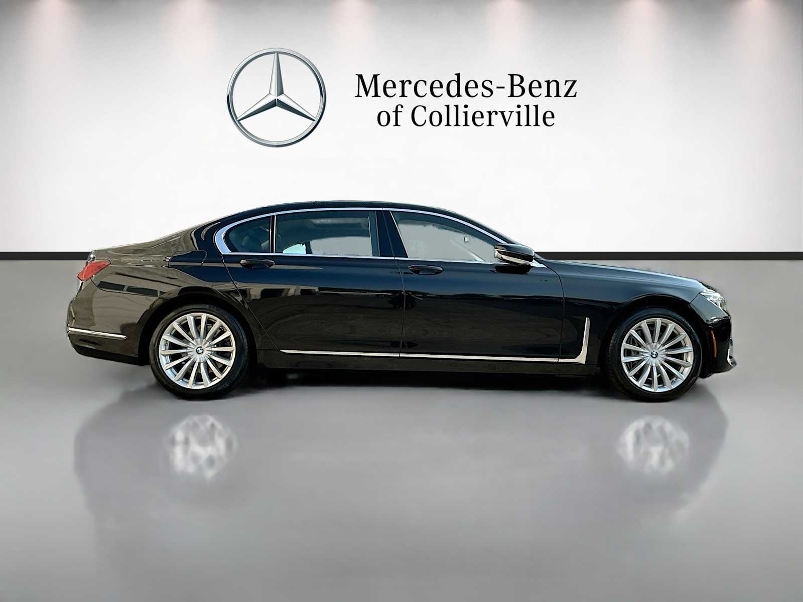Thumbnail: 2021 BMW 7 Series - 4