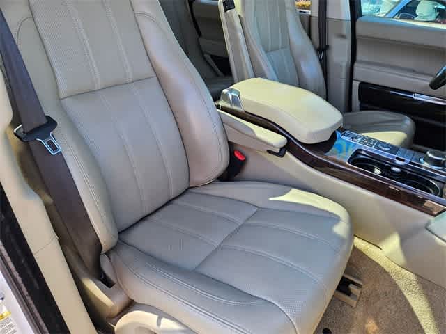 Thumbnail: 2016 Land Rover Range Rover - 23