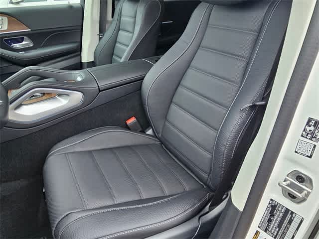 Thumbnail: 2026 Mercedes-Benz GLS - 15