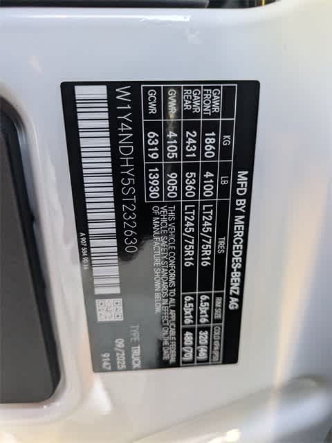 Thumbnail: 2025 Mercedes-Benz Sprinter - 35