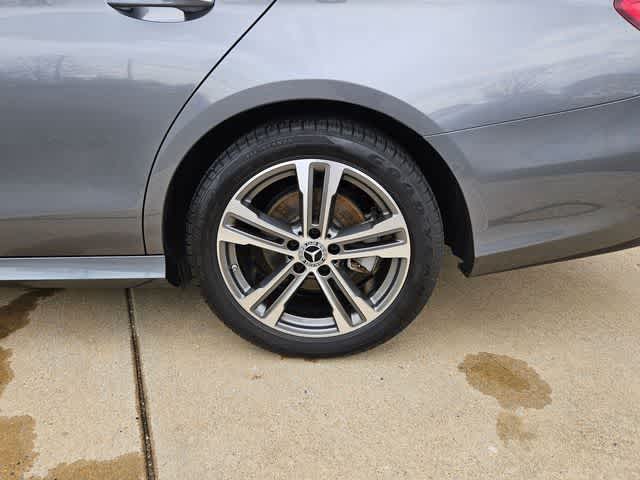 Thumbnail: 2022 Mercedes-Benz E-Class - 13