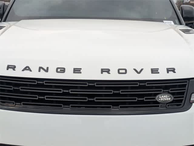 Thumbnail: 2025 Land Rover Range Rover Sport - 19