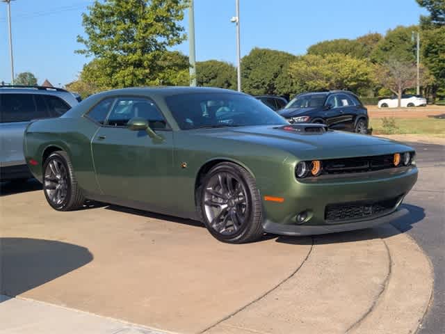 2023 Dodge Challenger R/T Scat Pack photo 2