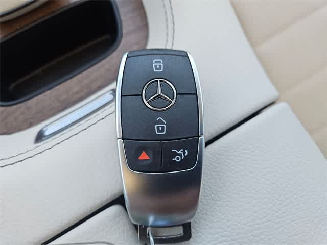 Thumbnail: 2026 Mercedes-Benz GLE - 35