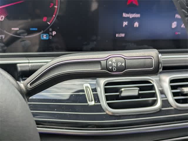 Thumbnail: 2025 Mercedes-Benz GLE - 30