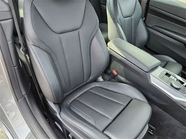 Thumbnail: 2026 BMW 4 Series - 21