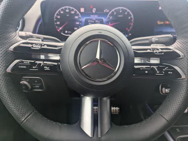 Thumbnail: 2026 Mercedes-Benz GLB - 23
