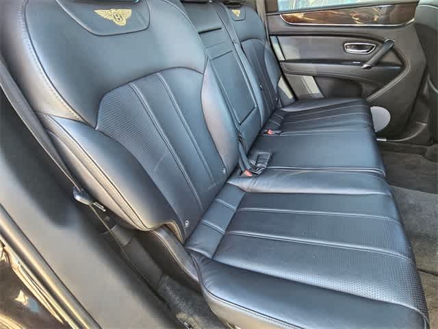 Thumbnail: 2020 Bentley Bentayga - 19