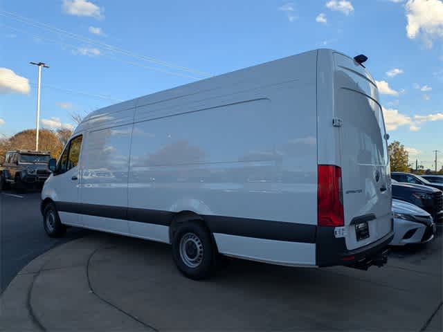 Thumbnail: 2026 Mercedes-Benz CLE - 6