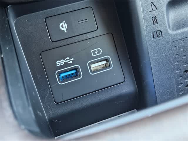 Thumbnail: 2023 Genesis GV80 - 34