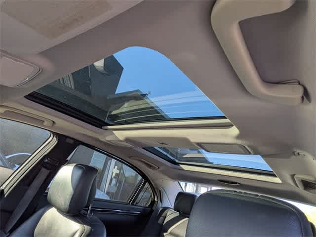 Thumbnail: 2012 Mercedes-Benz S-Class - 18