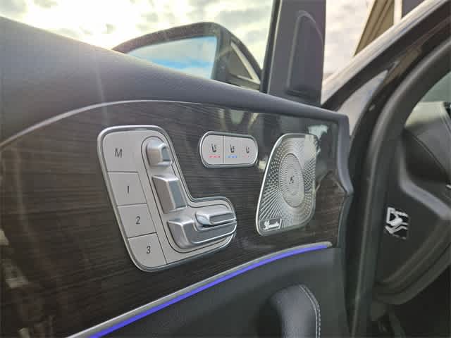 Thumbnail: 2025 Mercedes-Benz GLS - 16