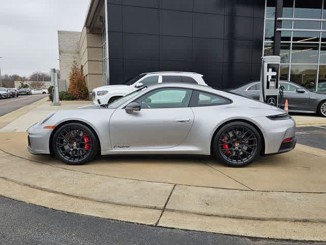 Thumbnail: 2026 Porsche 911 - 5