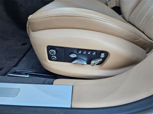 Thumbnail: 2022 Bentley Flying Spur - 12