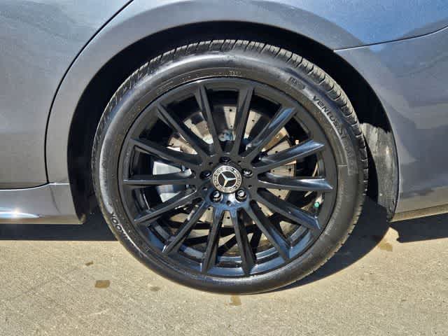 Thumbnail: 2023 Mercedes-Benz S-Class - 13