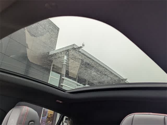 Thumbnail: 2026 Mercedes-Benz GLE - 19