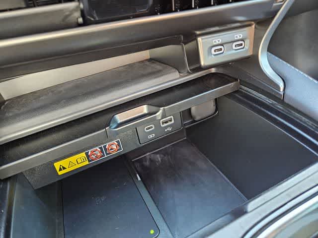 Thumbnail: 2023 Lexus RX - 32