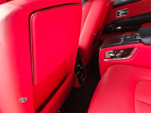 Thumbnail: 2023 Rolls-Royce Cullinan - 18