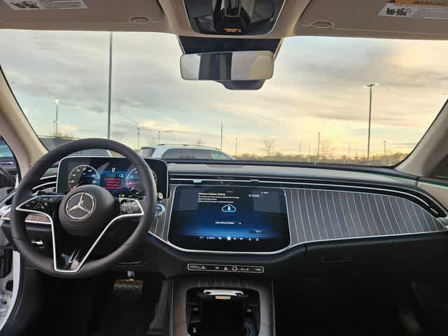 Thumbnail: 2026 Mercedes-Benz E-Class - 19