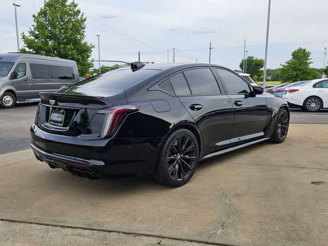 Thumbnail: 2025 Cadillac CT5 - 9