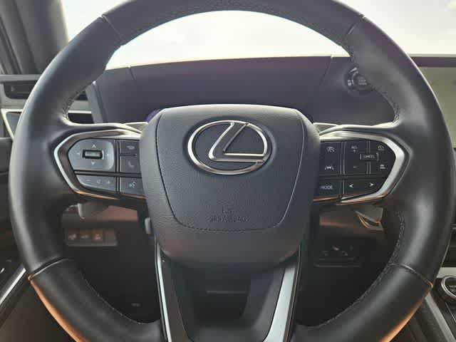 Thumbnail: 2024 Lexus GX - 25