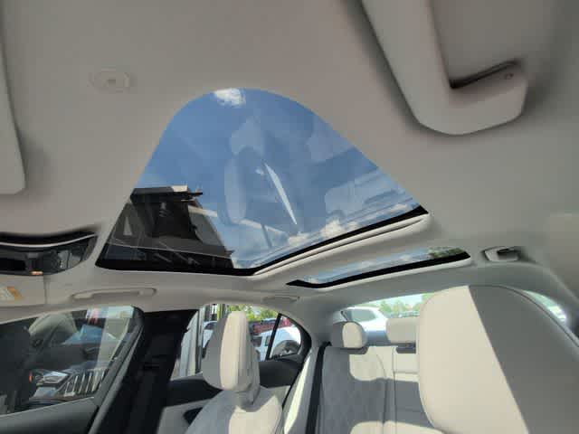 Thumbnail: 2026 Mercedes-Benz E-Class - 18