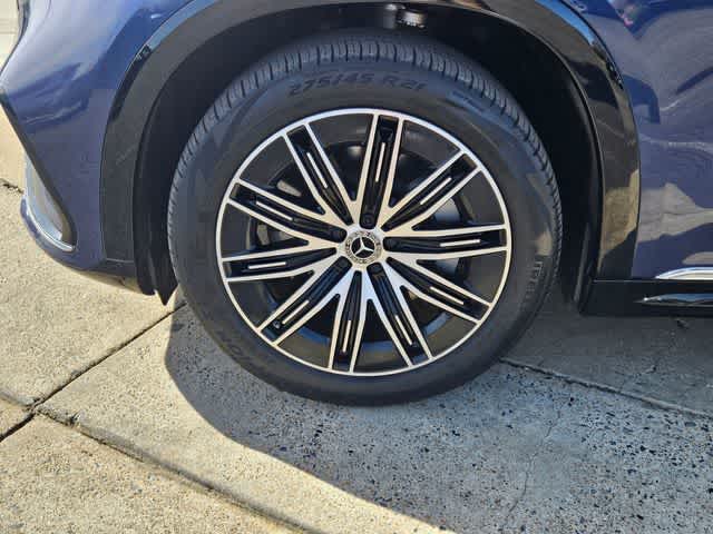 Thumbnail: 2023 Mercedes-Benz EQS - 12