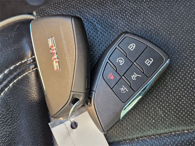 Thumbnail: 2021 GMC Yukon XL - 30