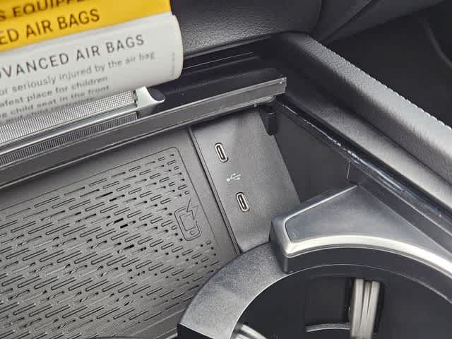 Thumbnail: 2026 Mercedes-Benz GLE - 33