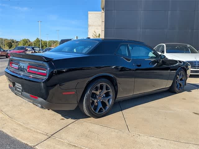 Thumbnail: 2021 Dodge Challenger - 8