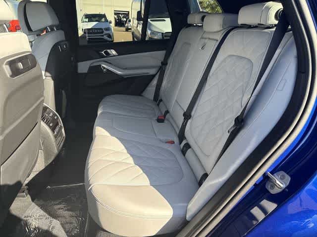 Thumbnail: 2026 BMW X5 - 18