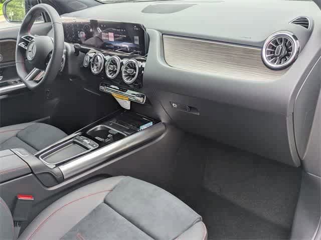 2025 Mercedes-Benz GLA GLA250 - Photo 11