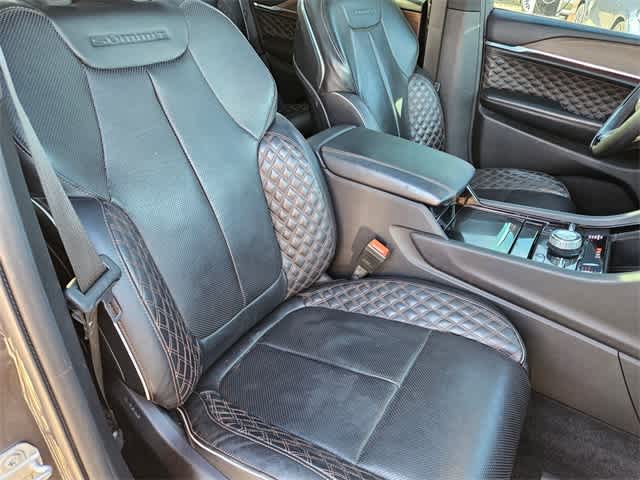 Thumbnail: 2022 Jeep Grand Cherokee - 22