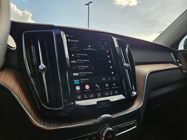 Thumbnail: 2024 Volvo XC60 - 31