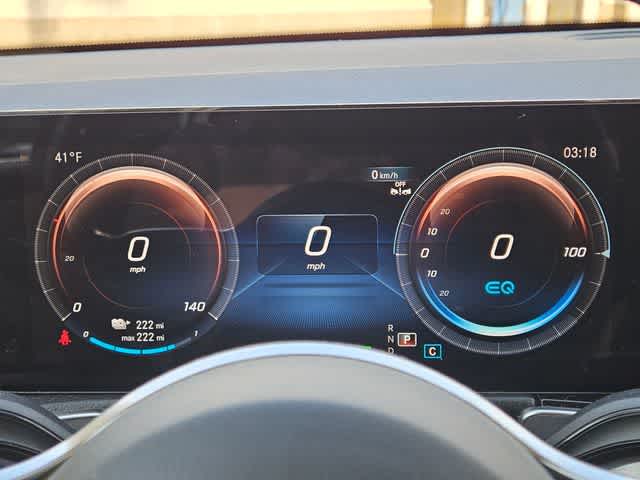 Thumbnail: 2023 Mercedes-Benz EQB - 32