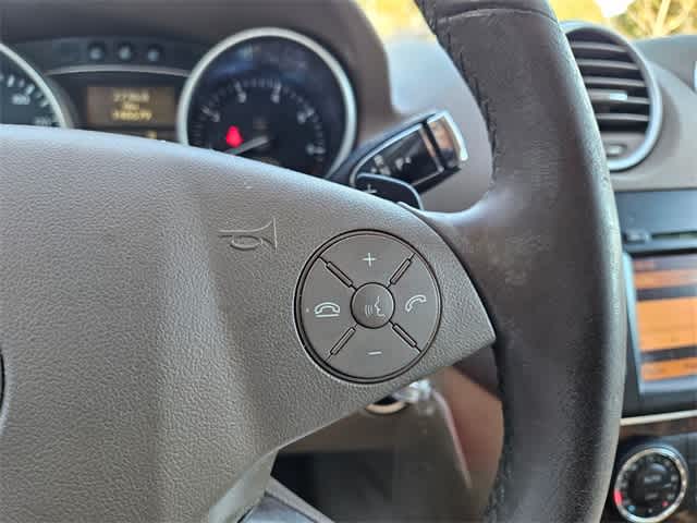 Thumbnail: 2011 Mercedes-Benz M-Class - 25