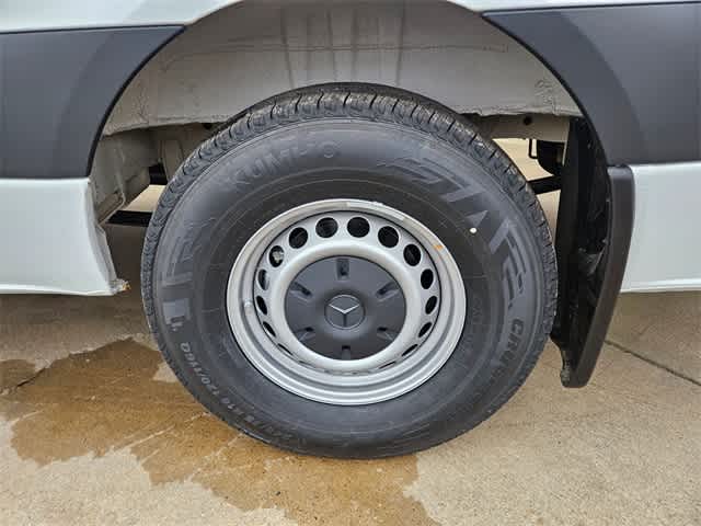 Thumbnail: 2026 Mercedes-Benz Sprinter - 13