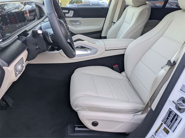 Thumbnail: 2026 Mercedes-Benz GLE - 16