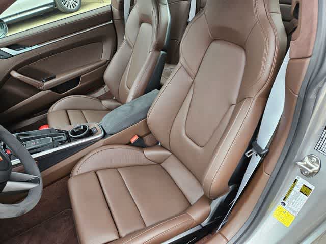 Thumbnail: 2026 Porsche 911 - 10